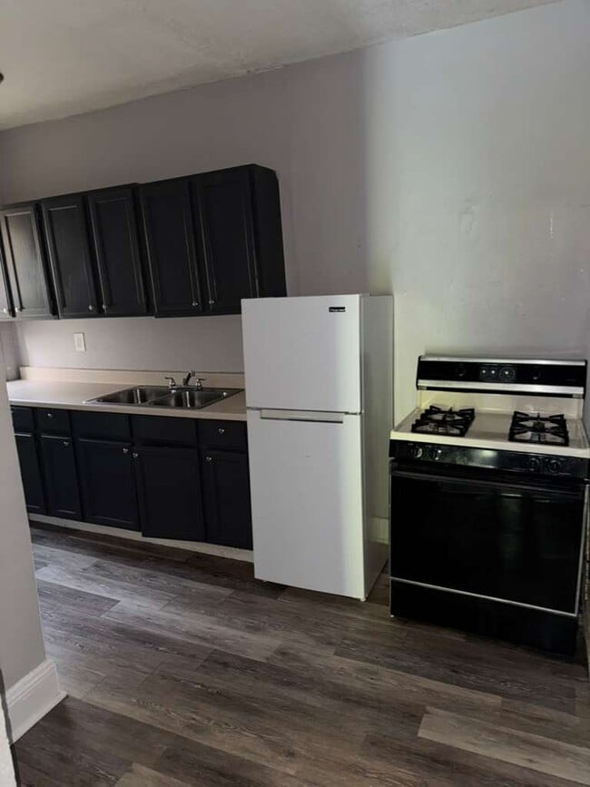 3362 E 145th St Unit 4