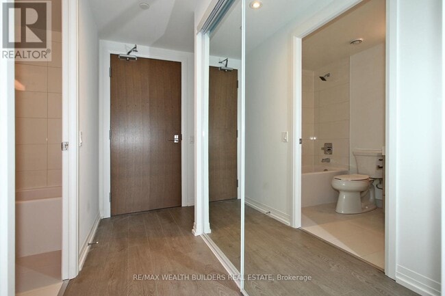 Photo - 251 Jarvis St Unit 2107