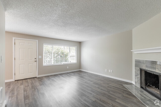 2BR, 1BA - 900SF - The Stonecreek Duplexes