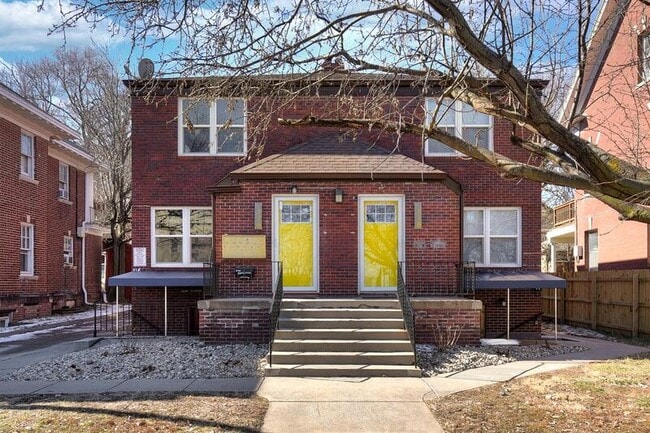 Building Photo - 118 N 32nd Ave Unit 118 N 32 Ave #3 Rental