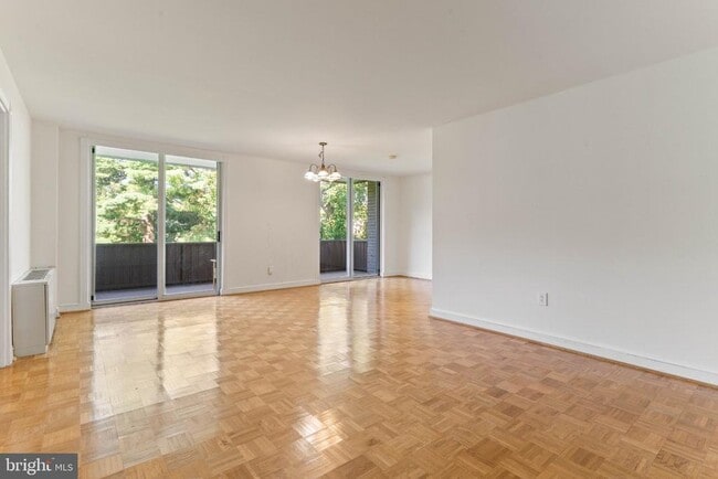 7505 Democracy Blvd Unit A131
