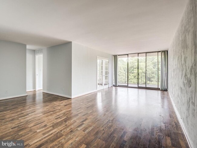 11400 Washington Plaza W Unit 601