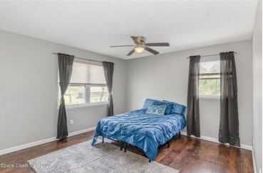 Photo - 942 Chace Ln NE