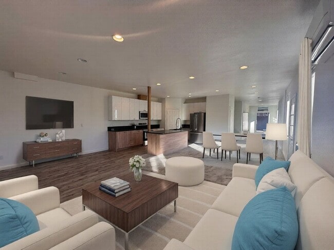 Building Photo - 20611 Independence Way Unit 2