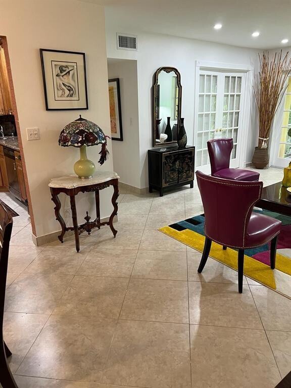 Photo - 351 NE 19th Pl Unit 206K