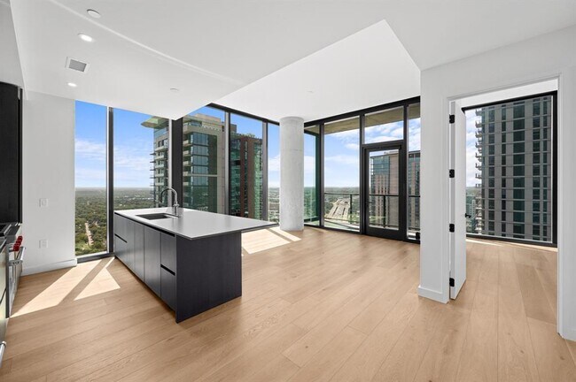 Photo - 610 Davis St Unit 3302
