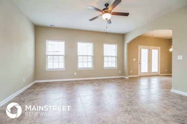 Photo - 1111 Harmony Ln