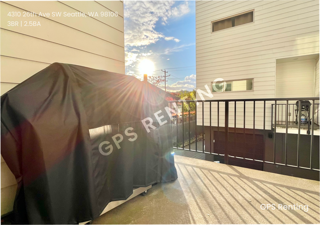 4310 26th Ave SW