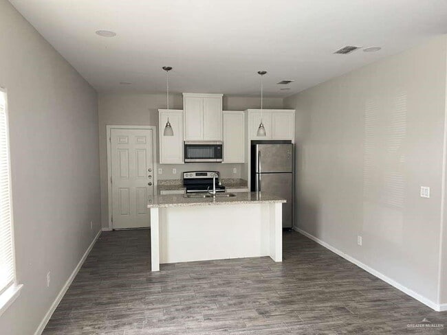 Photo - 7 Sandpiper Ave