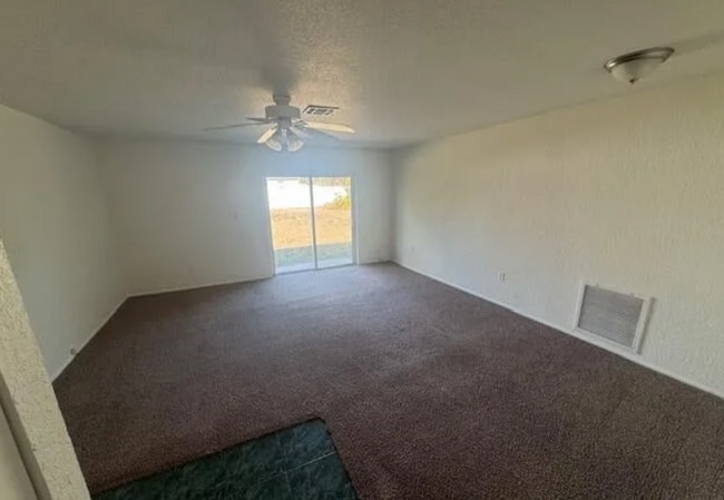 Photo - 1623 Sadigo St SE