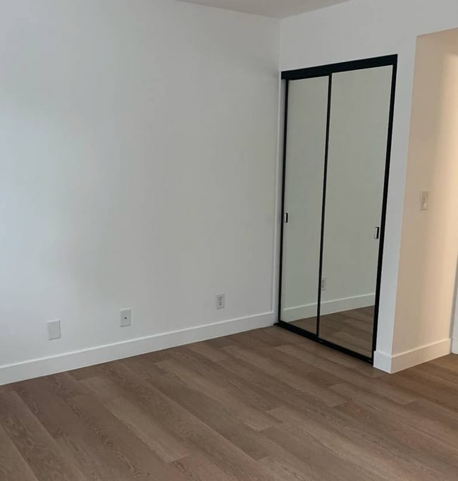 Photo - Beautiful 1 Bed /1 Bath with Hardwood Floors, Central AC, Stainless Steel Appliances, Balcony, Gy...