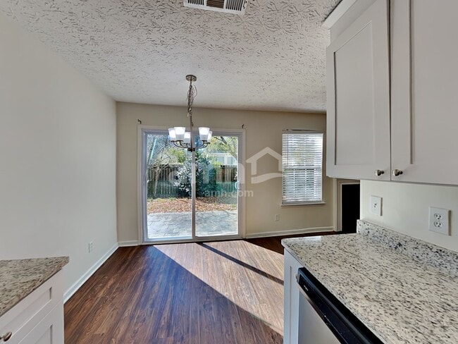 Photo - 114 Nacoochee Way