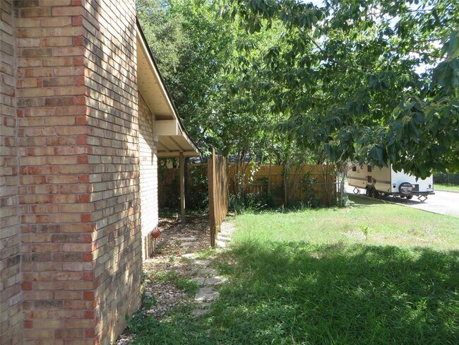 Photo - 812 Ranch Rd