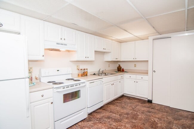 Rockwood Apartments