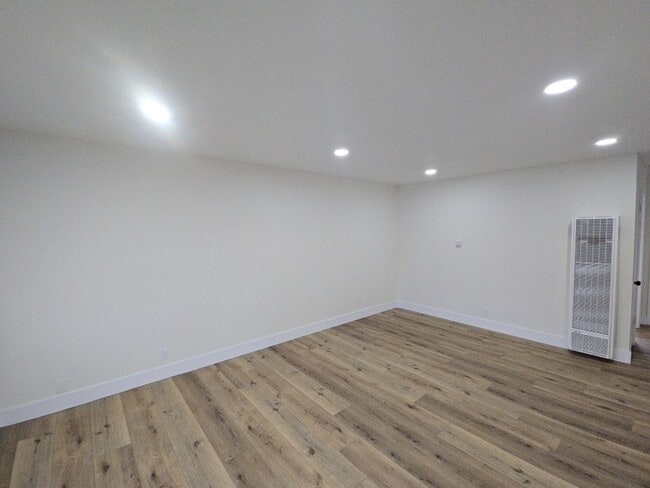 Photo - 5330 Carolyn Ct Unit 5330 Carolyn #D [PRM: Andrew]