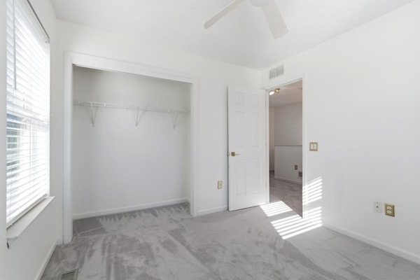 Photo - 924 Carpenter St