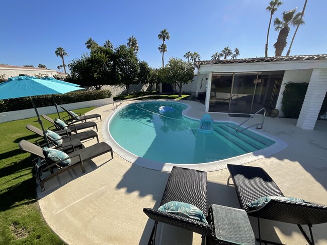 Building Photo - 79188 Bog Walk Ct