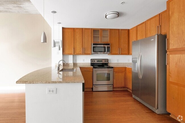 Building Photo - Charming 1BR Condo in Atlanta