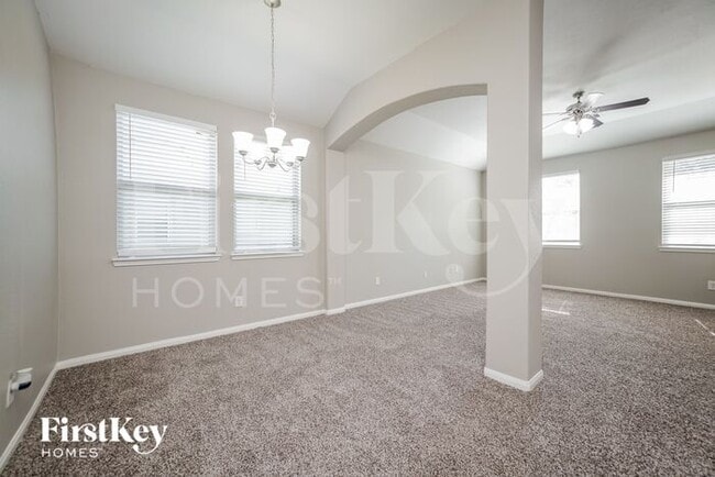 Photo - 1625 Rd 5102