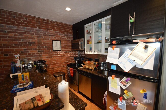 Photo - 1203 Beacon St Unit 4