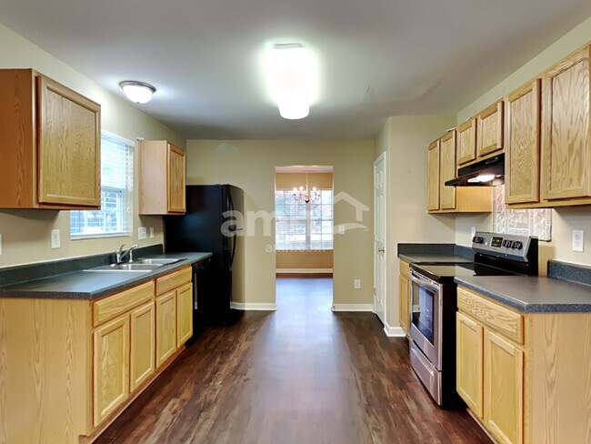 Photo - 3405 Rocket Ct