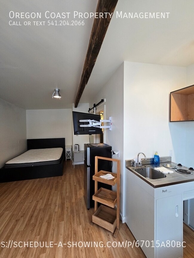 Photo - 1870 SE 3rd St