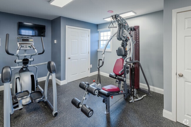 Gimnasio - Bullocks Point Townhomes