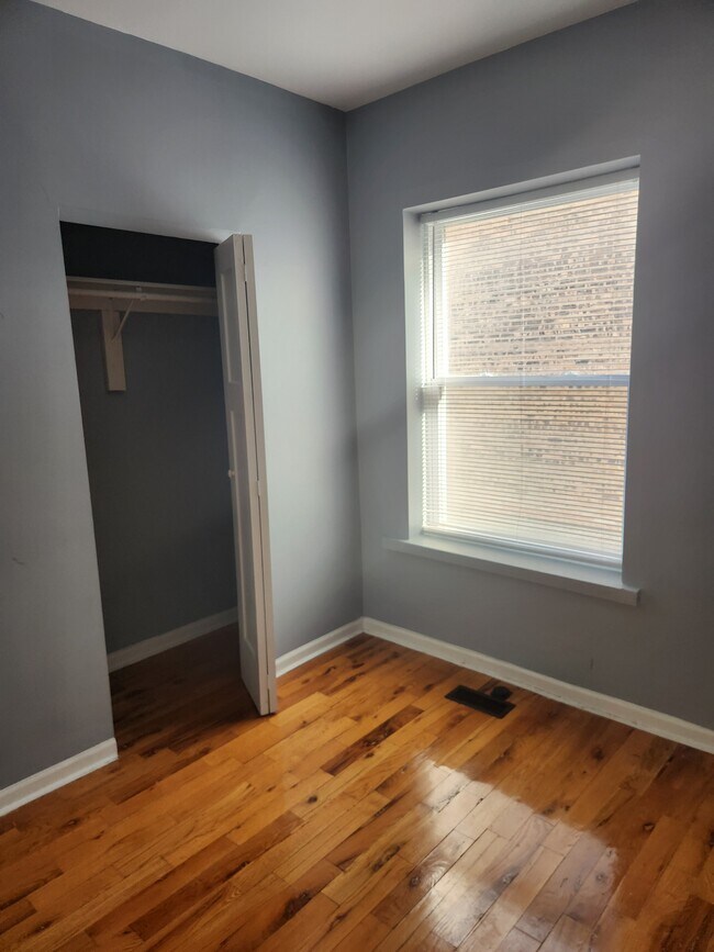 7316 S Emerald Ave Unit 1