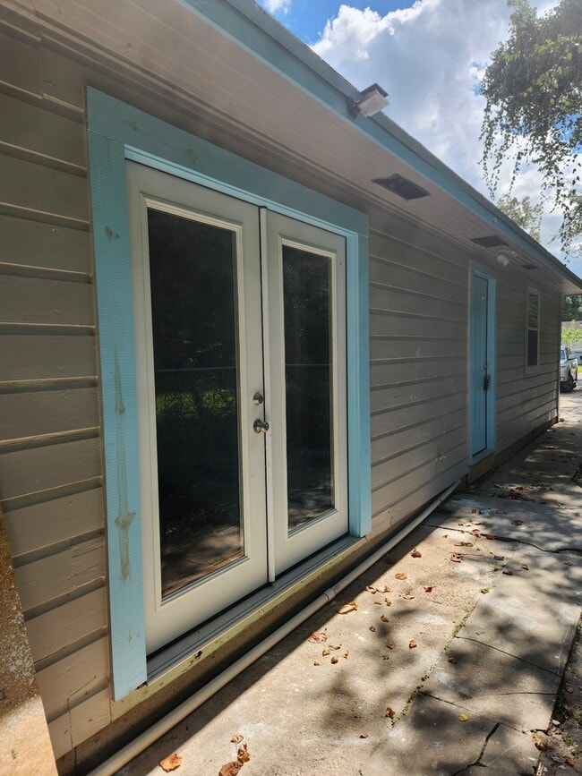 Building Photo - 2538 Jackson