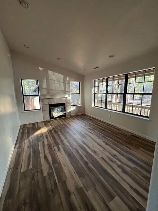 Photo - Ponderosa Trails - 4 bedroom house $3,975