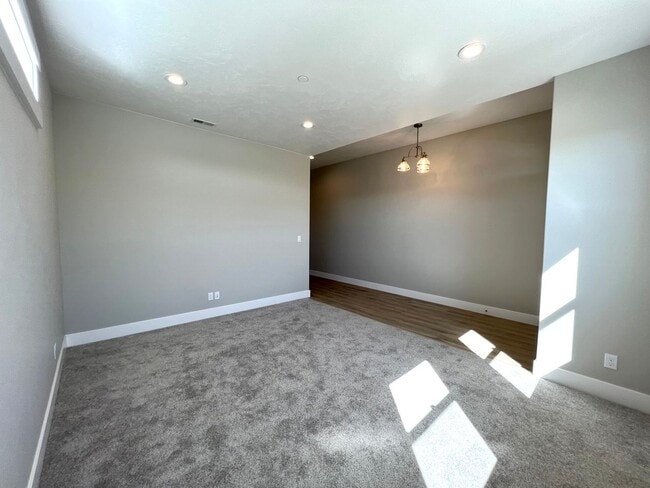 Photo - 2609 Sunray Ave