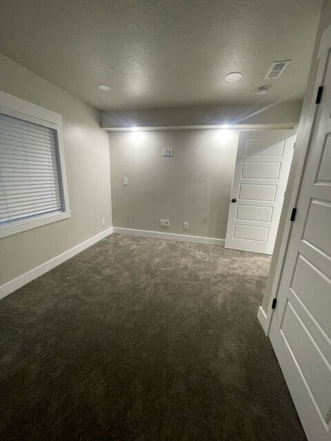 Photo - 2839 Kollman Ln