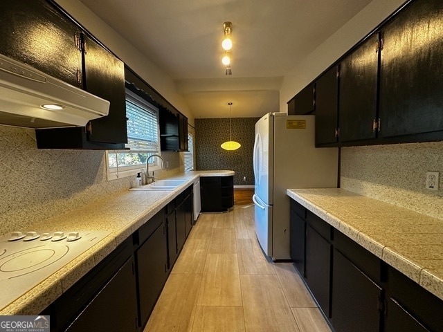 Photo - 694 Inglewood Dr