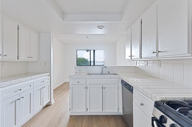 Photo - 7735 Newman Ave Unit 301