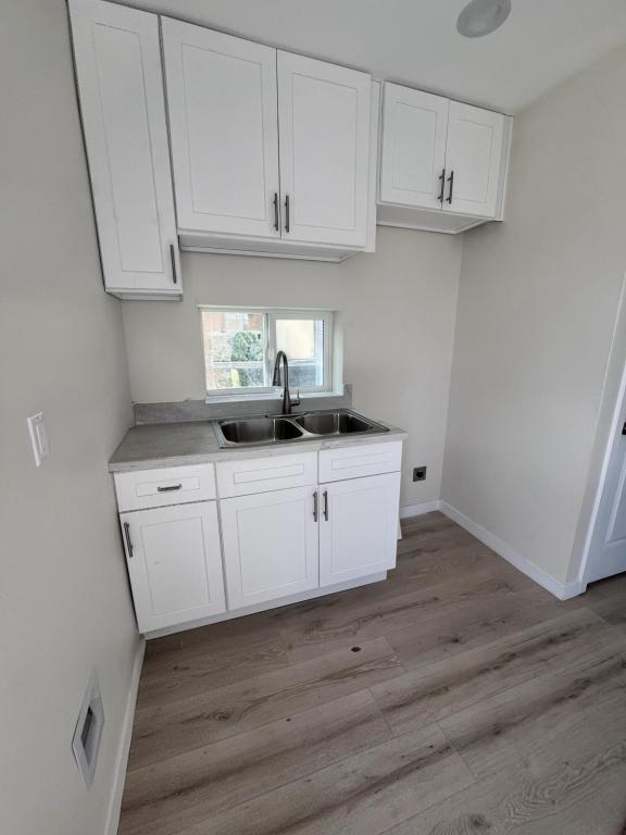 Photo - 44141 11th St W
