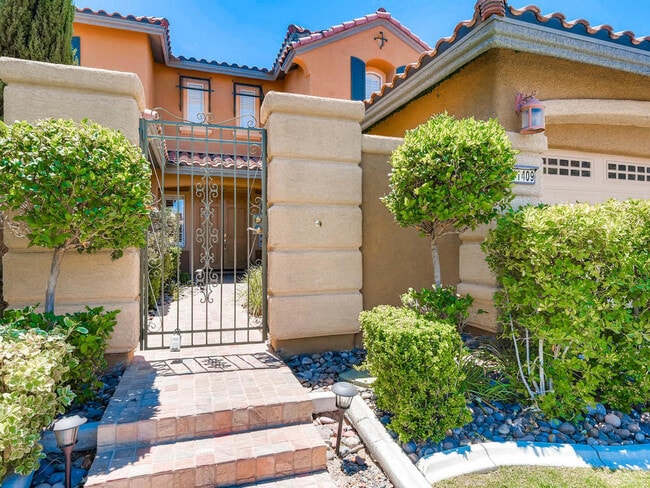 Photo - LUXURIOUS UPGRADED HOME IN A GATED SUMMERLIN AREA!!HOUSE HAS POOL AND SPA AND PATIO COVERED BACKY...