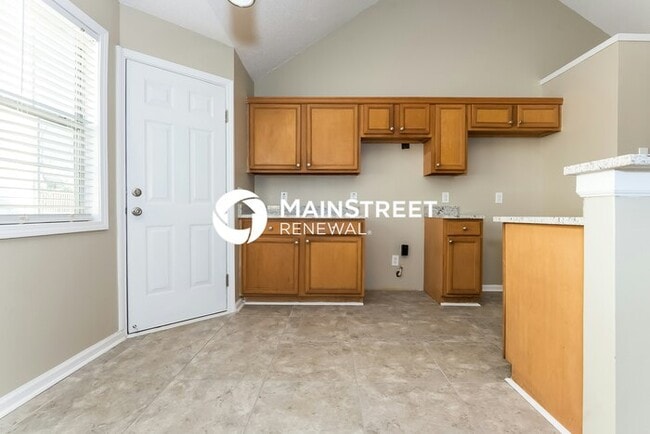 Photo - 3 Bedroom Pet-Friendly Home in Decatur, GA with Main Street Renewal