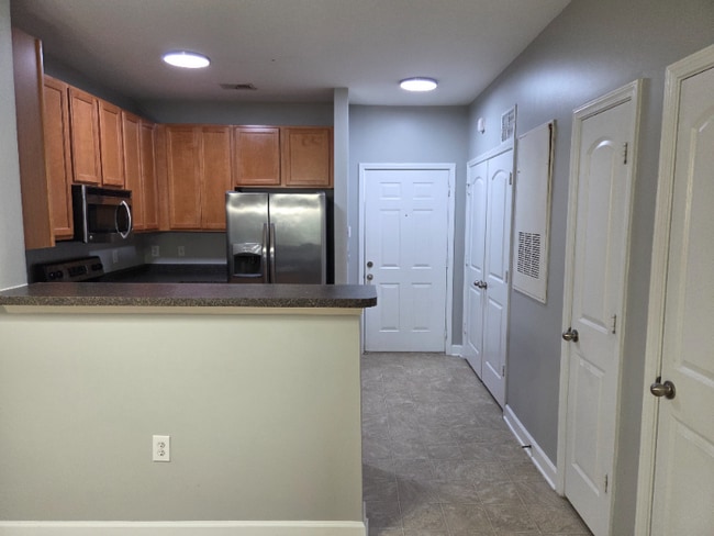 Photo - 923 Windcastle Ln Unit 311