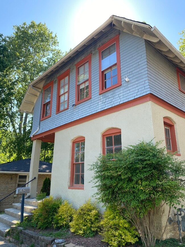 Photo - 102 Watson Ct