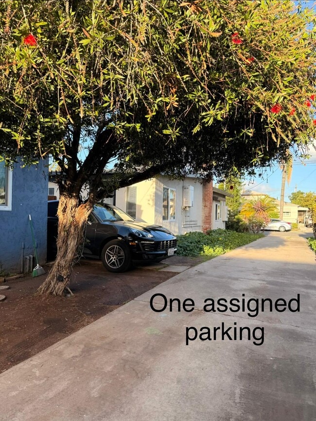 Building Photo - 118 Cedar Ave Unit 118