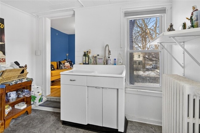 Photo - 607 N Cayuga St