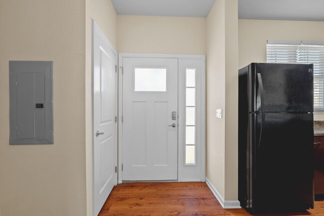 Entrance - The Vue at College Square (Student Housing)