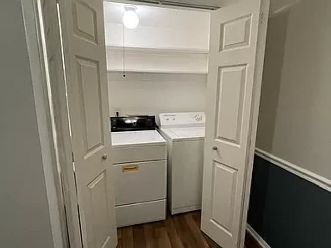 610 Cedarbrook Ct