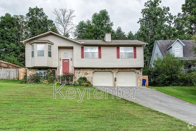 Building Photo - 5928 Rolling Ridge Dr Rental