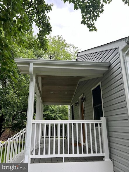 Photo - 34 Hornets Nest Ln