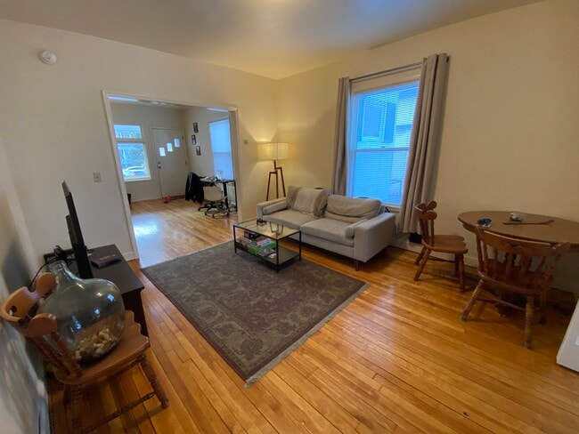 Photo - 2529 Pleasant Ave