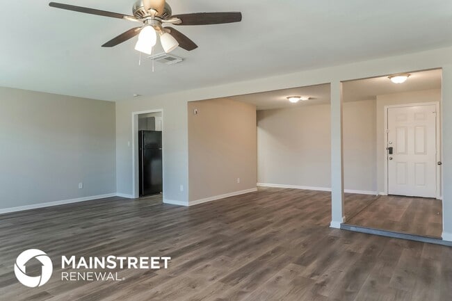 Photo - 1214 Twining Oaks Ln