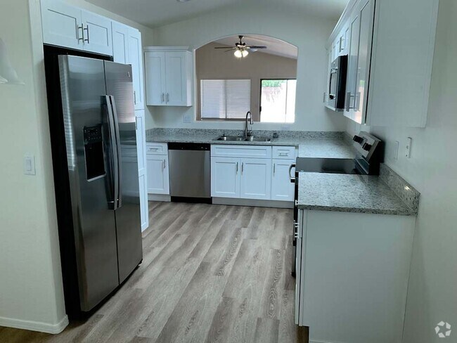 Building Photo - 45565 186th St Rental