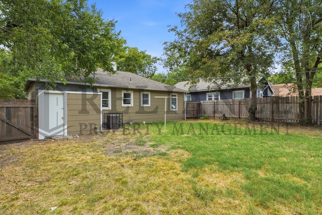 Photo - 1434 S Laura Ave