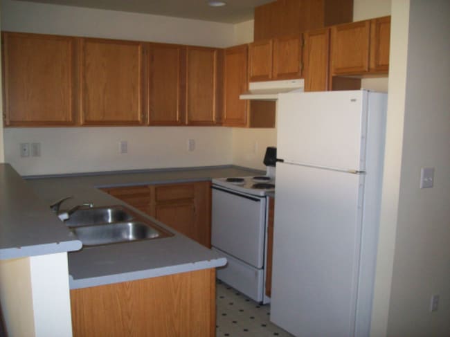 Photo - Fantastic 4 Bedroom, 3 Bathroom Townhome!